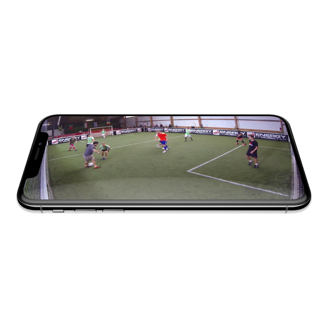 Video highlight of an amateur match on a smartphone