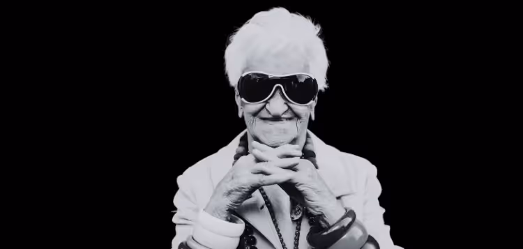 10 Strategies to Turn Your Box Customers into Brand Evangelists (Without Spending a Dime)