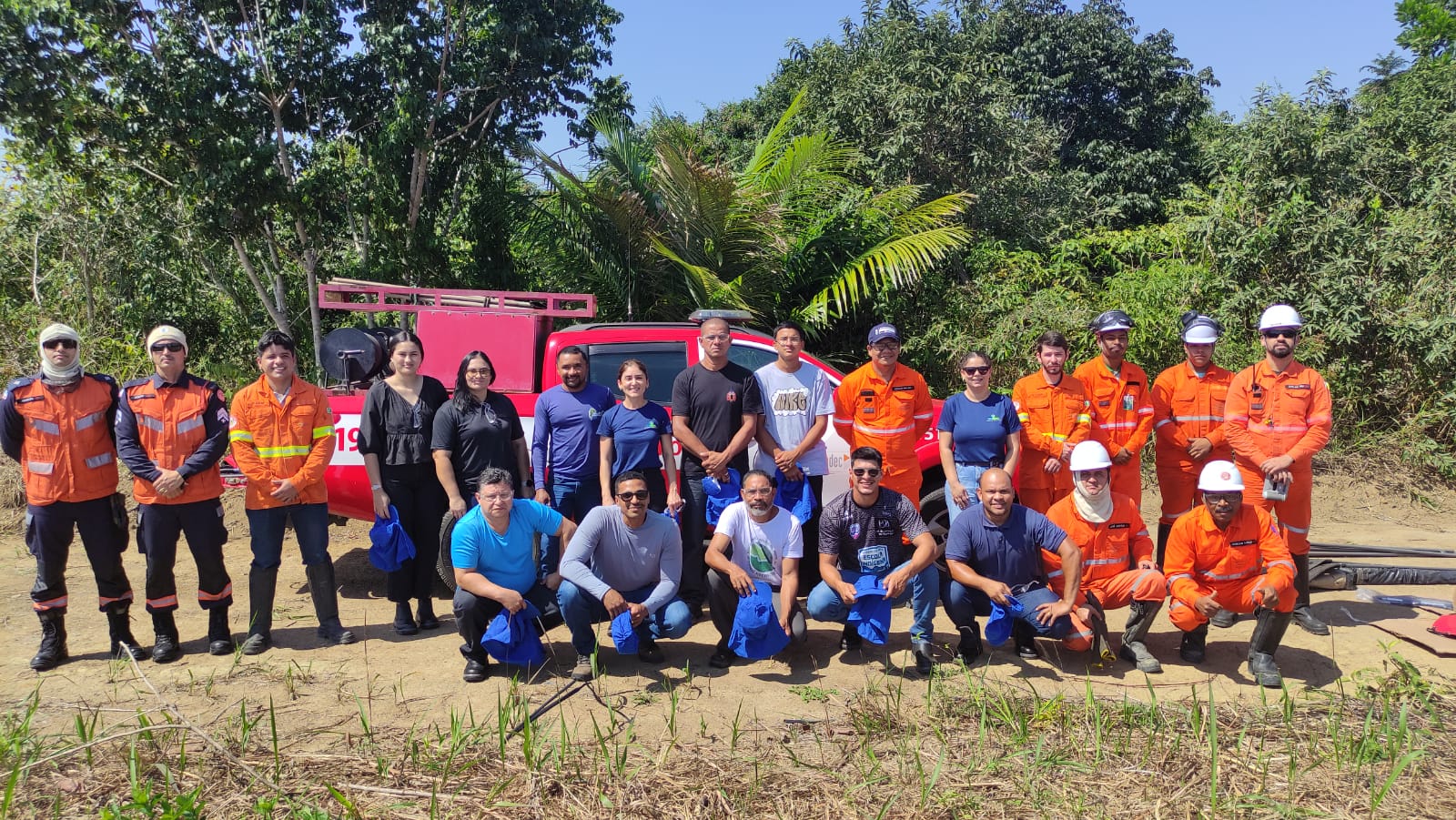 Suzano promove treinamento de combate a incêndios em aldeias indígenas de Aracruz (ES)