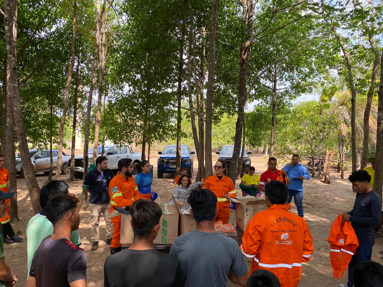 Suzano fortalece combate a incêndios no Território Indígena Apinayé com entrega de equipamentos e treinamentos