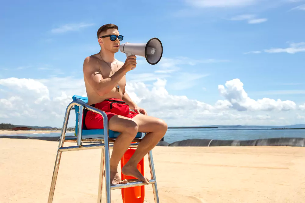 How to Get a Lifeguard Job in the U.S. Without Certification