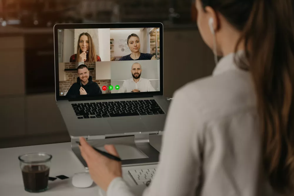 12 Must-Have Skills for Effective Remote Team Management