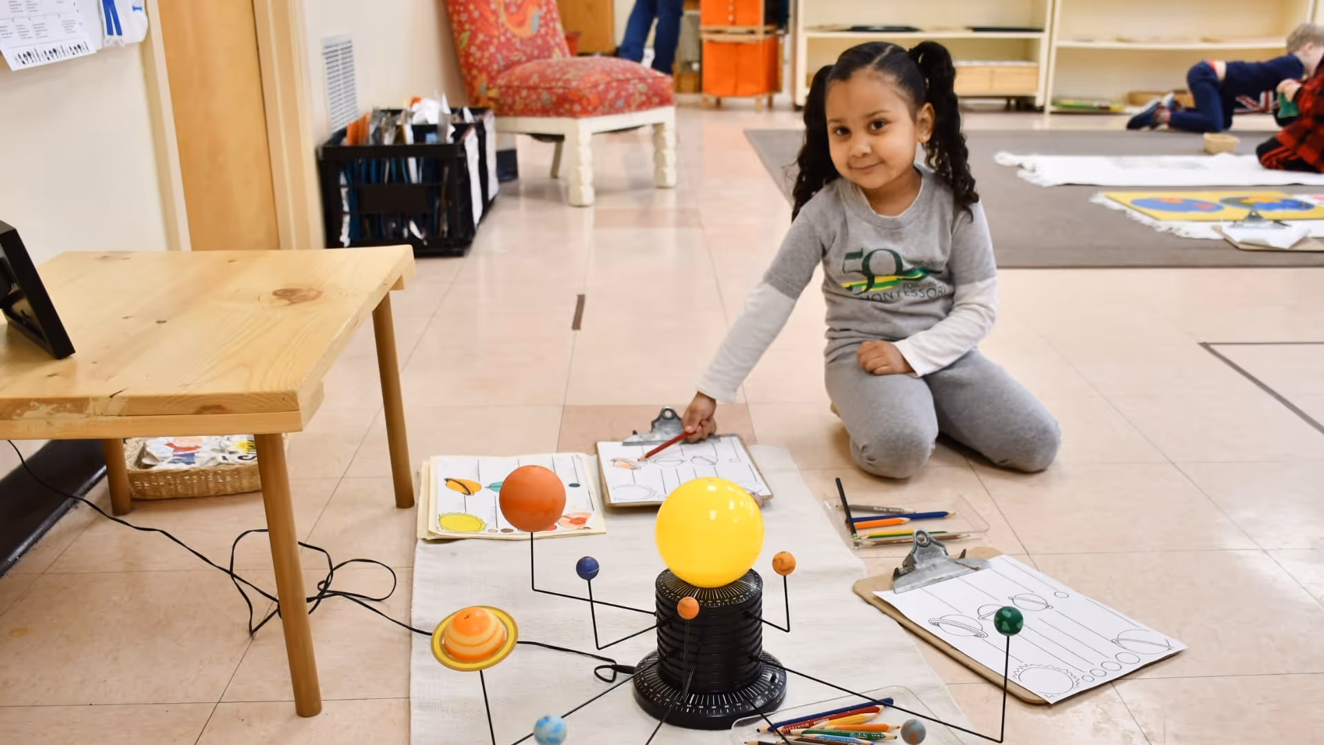 fox-valley-montessori-school-what-is-a-classroom-presentation