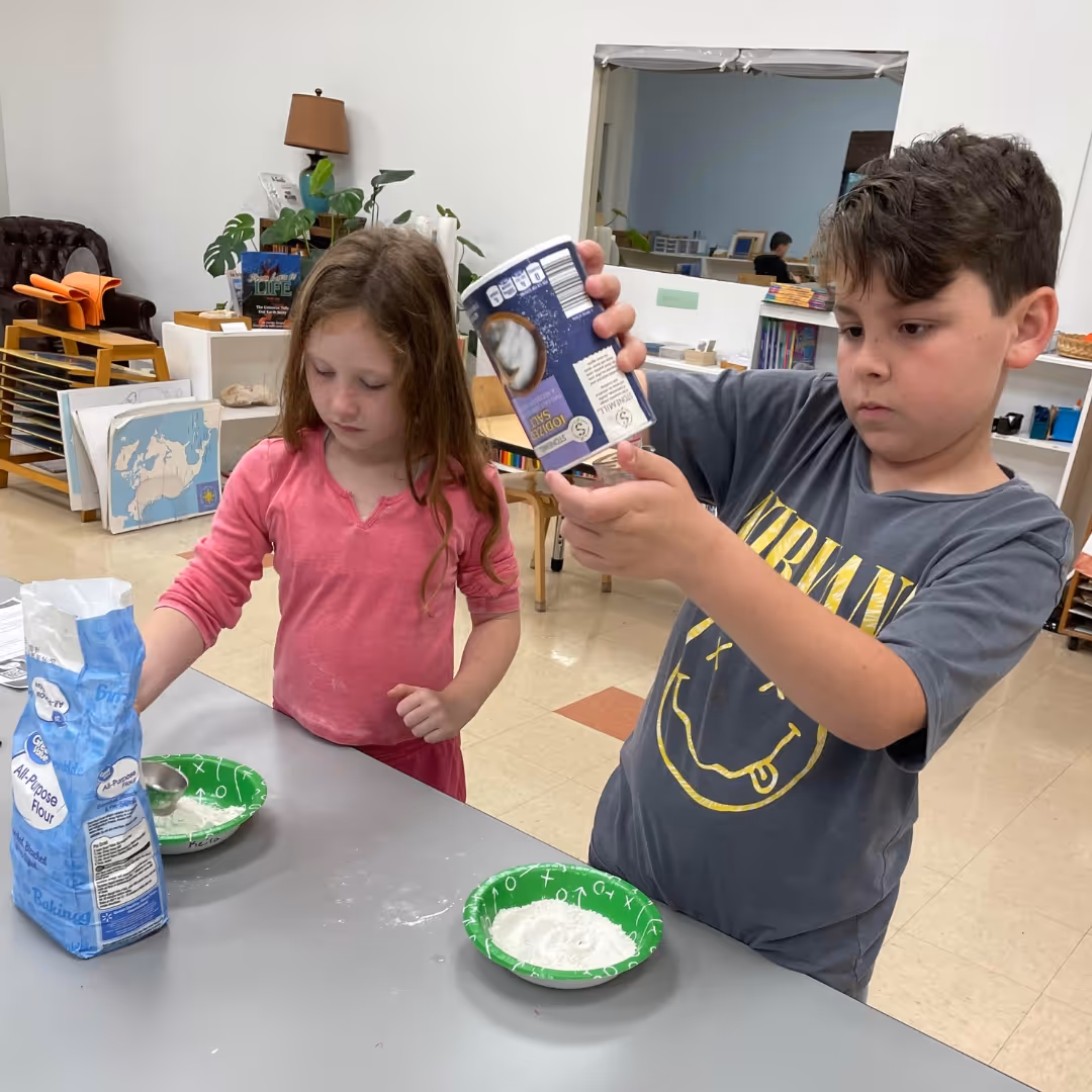 fox-valley-montessori-school-highlight-14