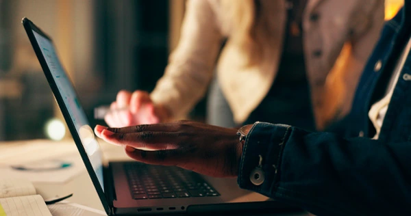 equipe jurídica indica o caminho de formalização da empresa