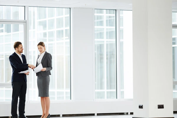 reunião analisando documentação de ITBI