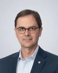 Fluor bets on data centers, power amid ...
