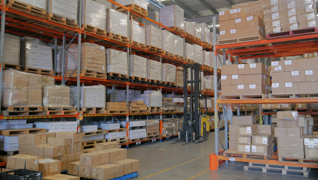 5 real daily warehouse struggles solved by a cloud WMS