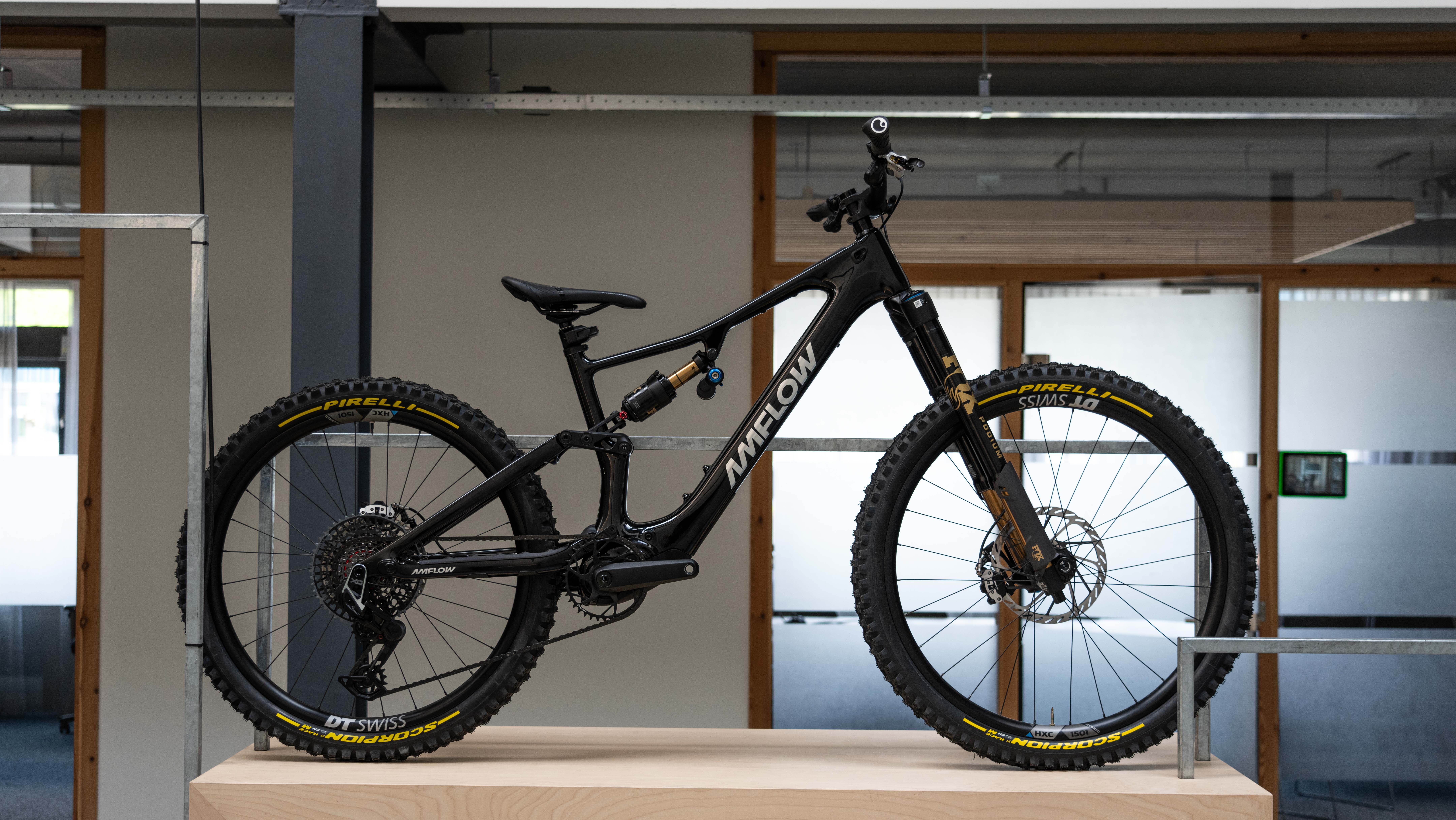De allerbeste Amflow PX Carbon? Dat is de Factory uitvoering