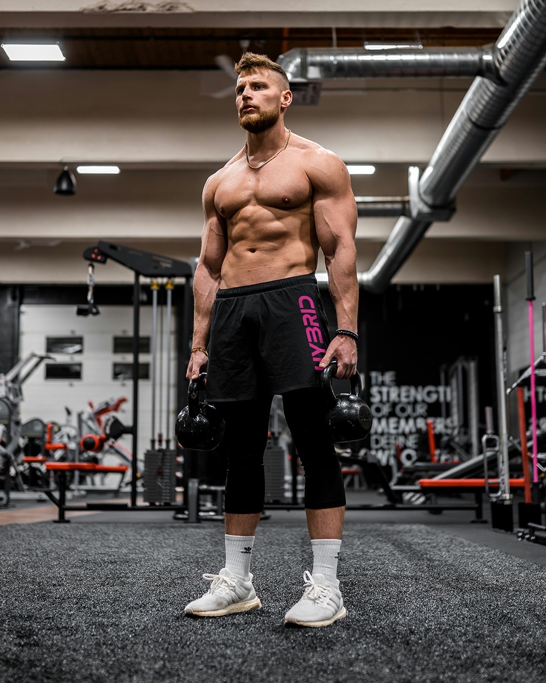 Diseño de branding estratégico para Avianti, empresa de turismo sostenible