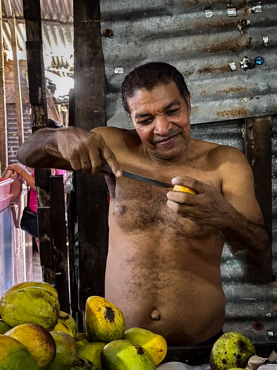 Colombia Fruit Market Seller