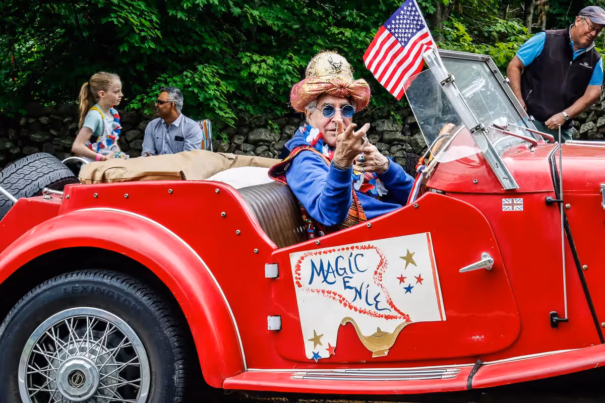 Memorial Day Parade Magic Genie, magician in Weston, CT