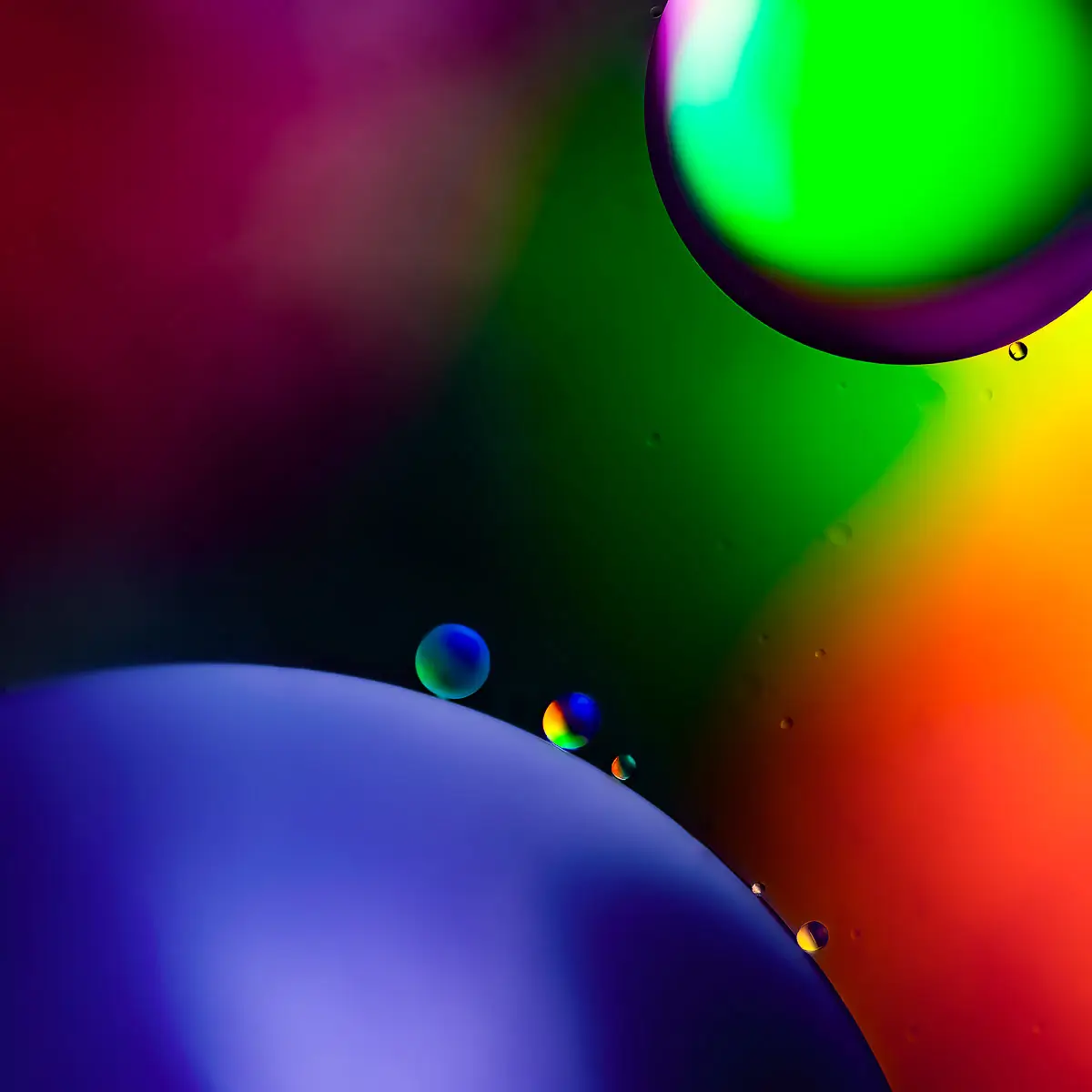 Immiscible: abstract of oil and water with a colorful background. 