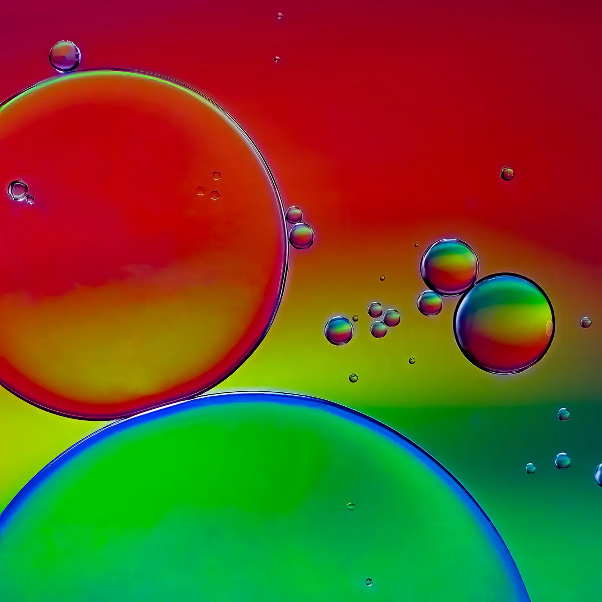 Immiscible: abstract of oil and water with a colorful background. 