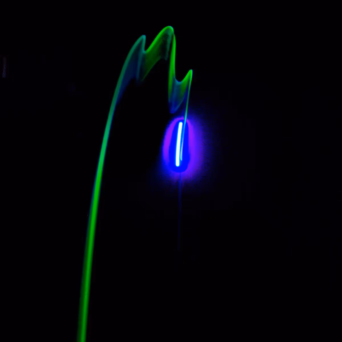 Loop Lasso: Used glow in the dark, neon string to make abstract light shapes 