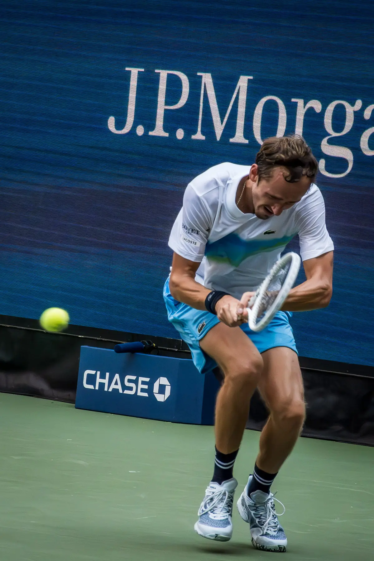 US Open tennis, Flushing NY: Medvedev crouched swing