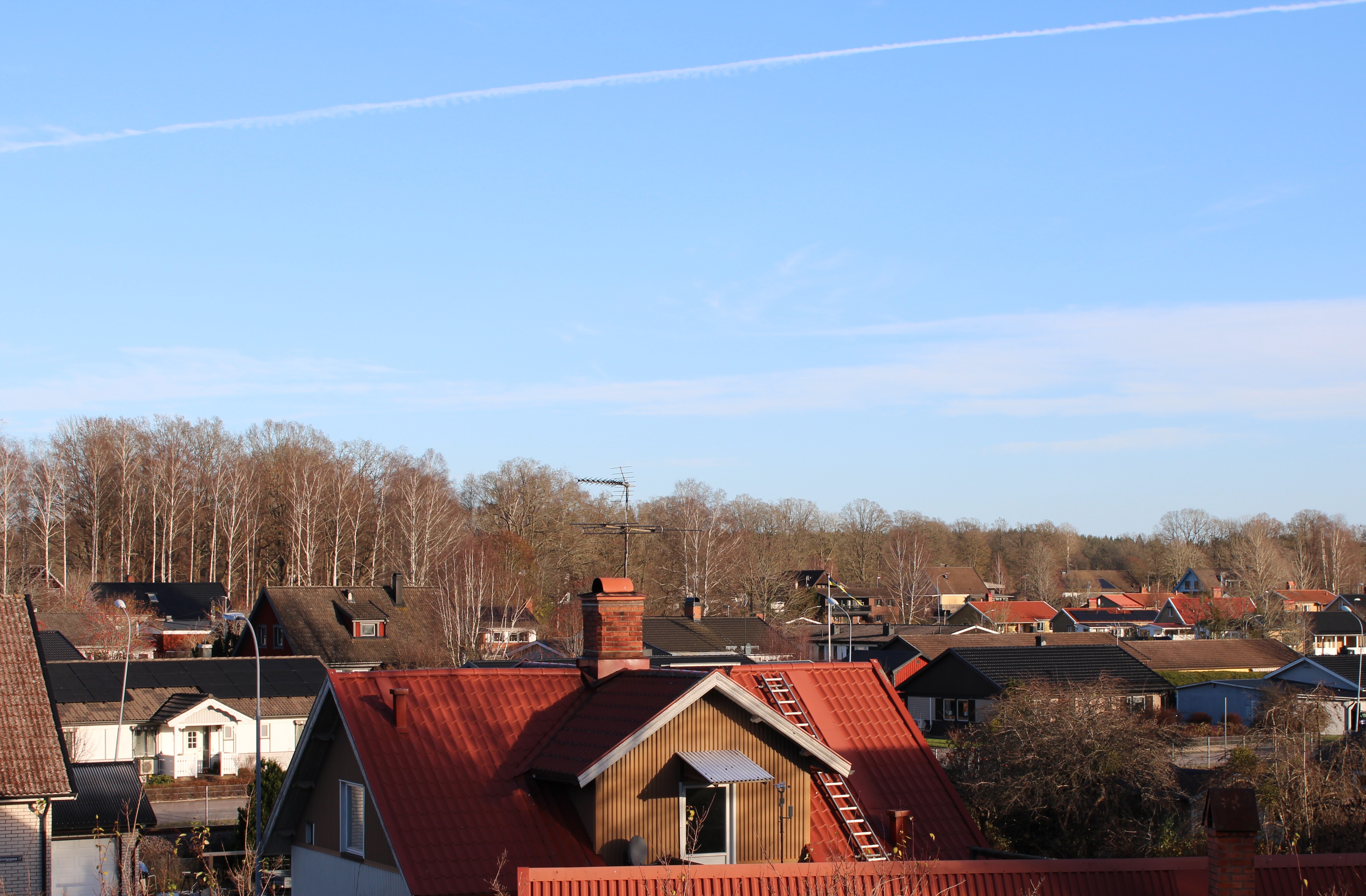 Image link leading to main news article