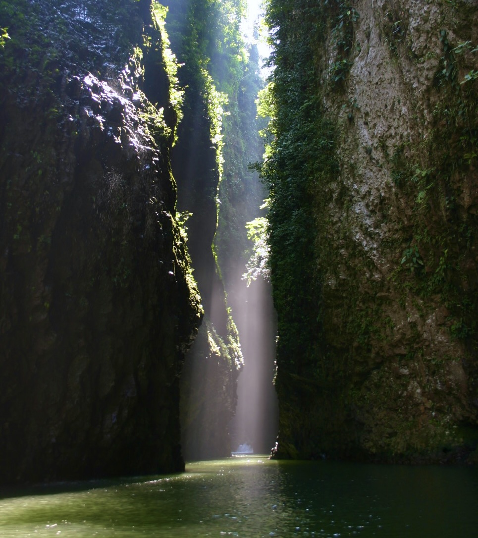 Arco del Boquerón con Nomad Adventures