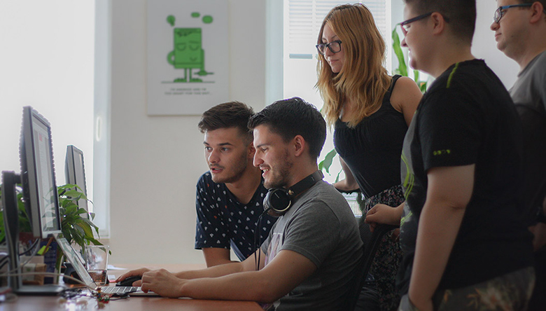 How to become an awesome designer in 365 days