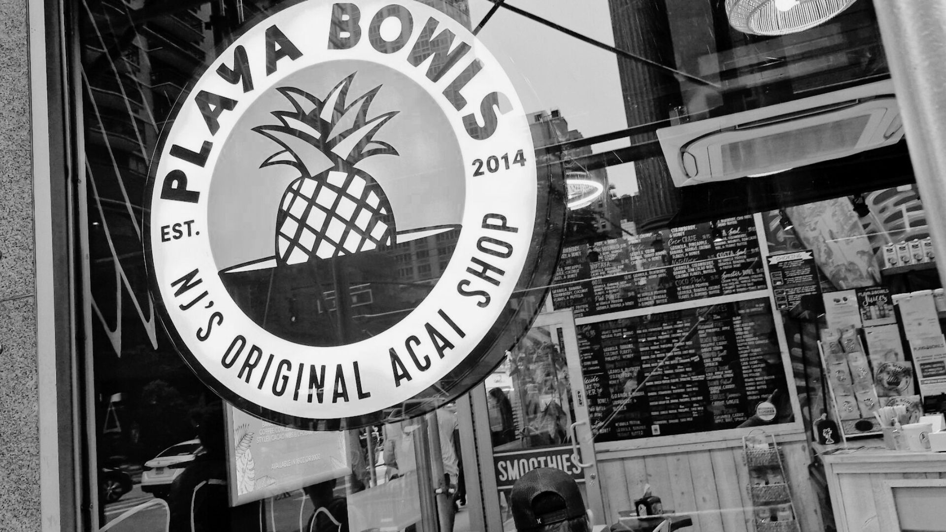 Facade de Playa Bowls new york