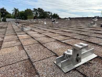 Solar Panel Cleaning and Removal and reintallationg in Tempa Bay