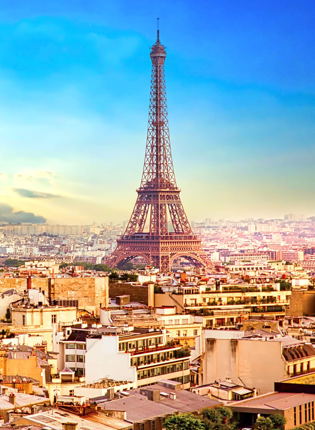 Video production services in Paris with Eiffel Tower view