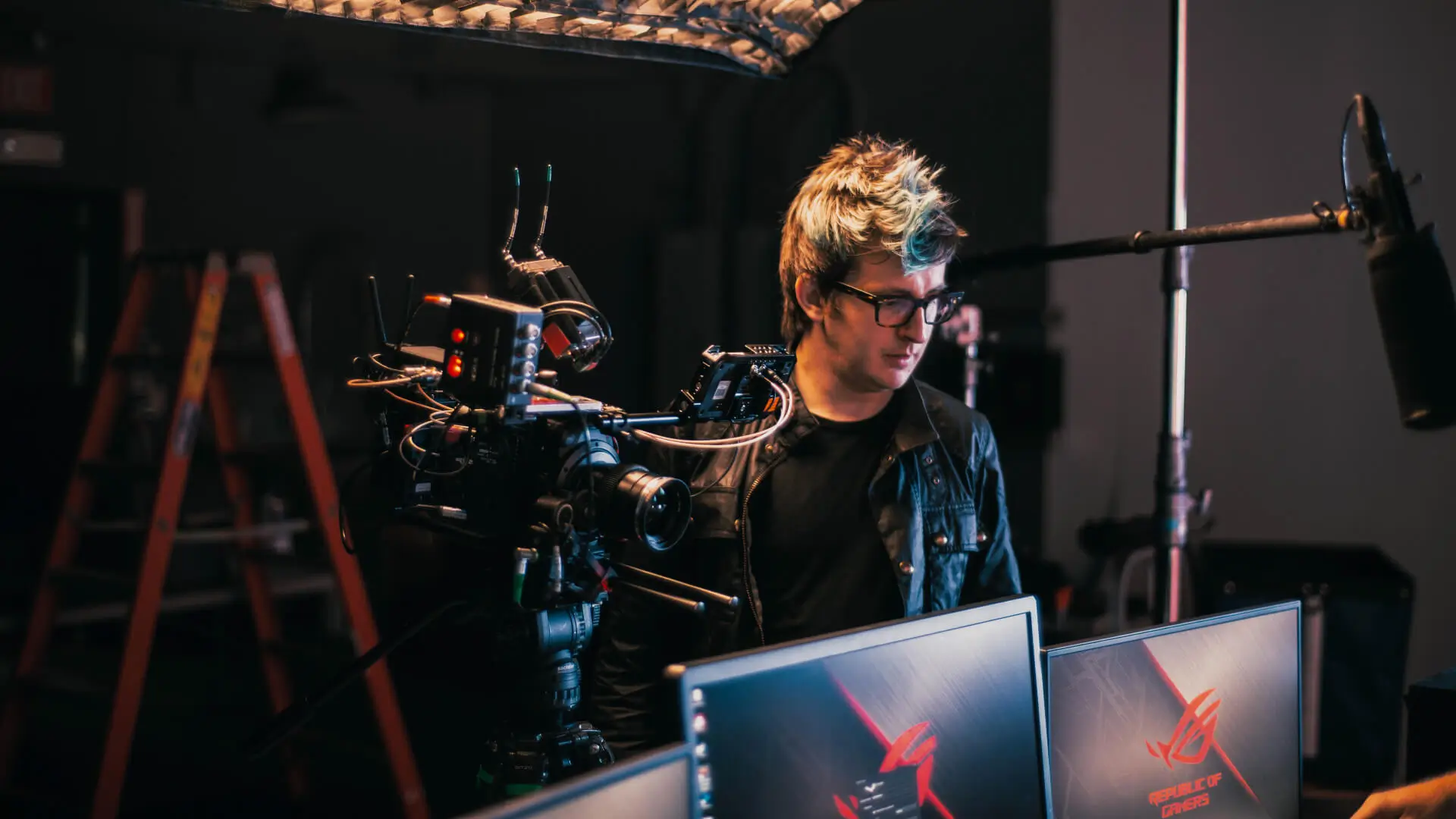 Product video production crew member in Denver