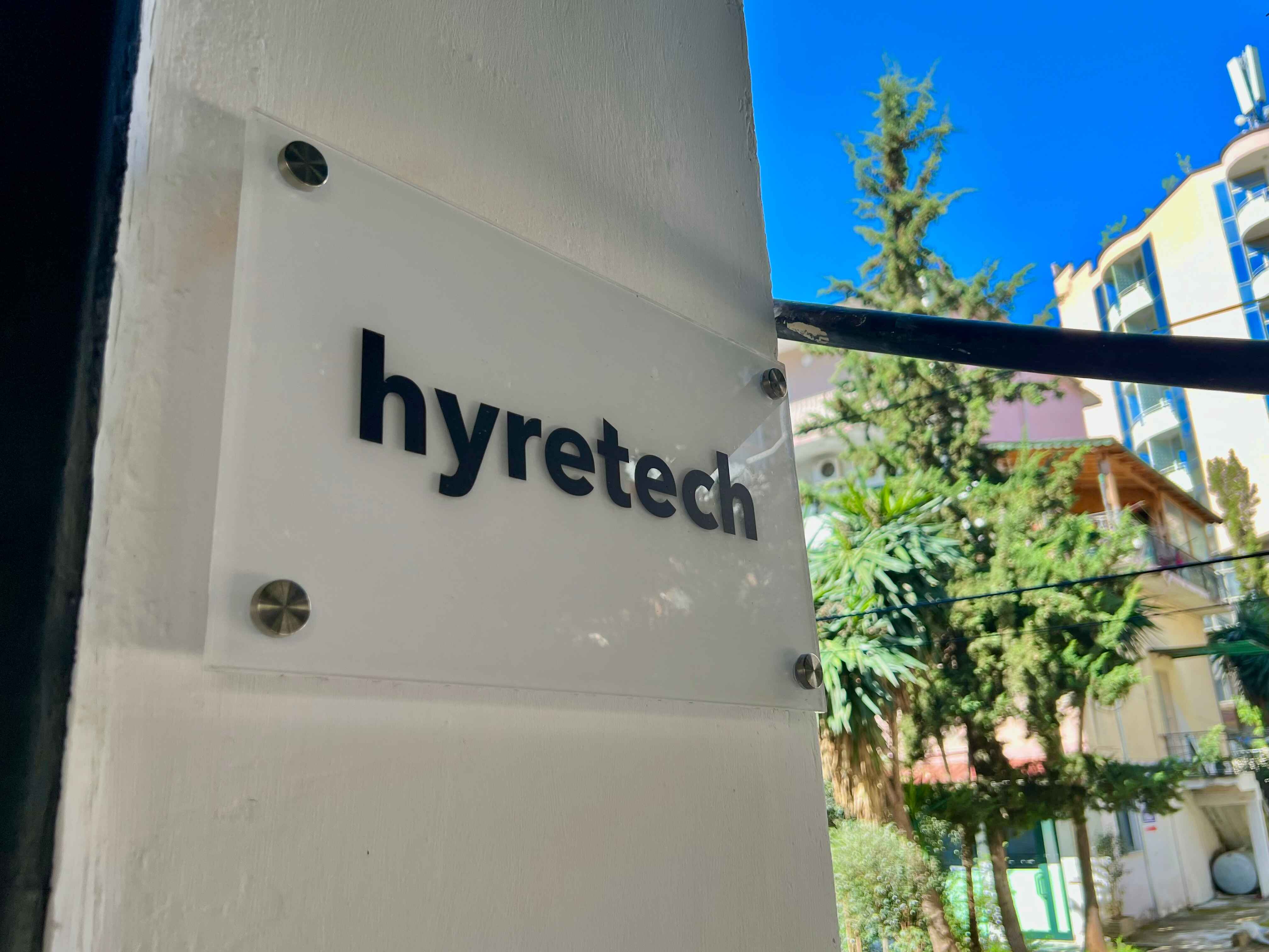 Hyretech Logo 