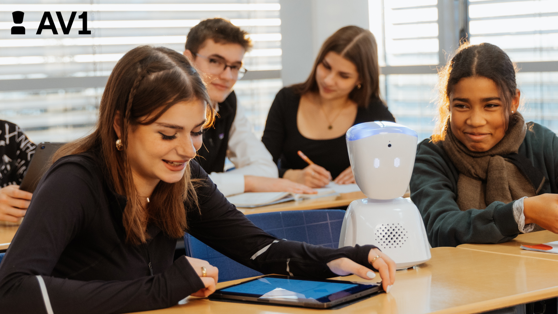 Zurück ins Klassenzimmer – wie AV1 Schulkindern in NRW beim Schulstart hilft