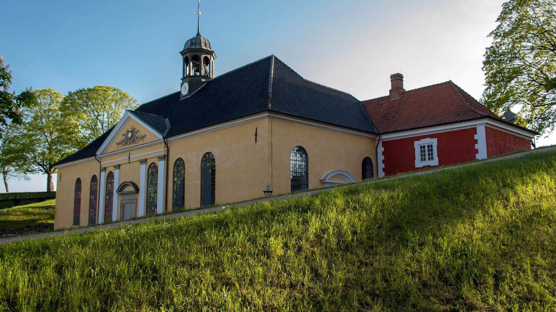 Kastelskirken