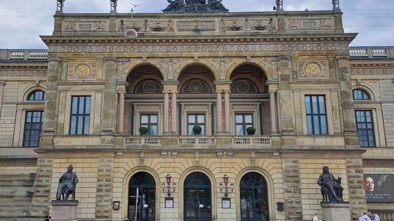 The Nutcracker - Royal Theatre