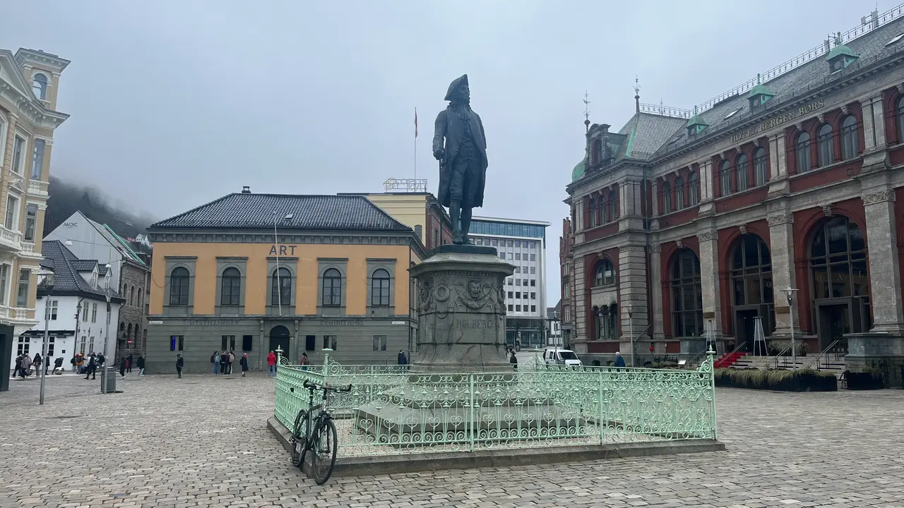Ludvig Holberg Statue
