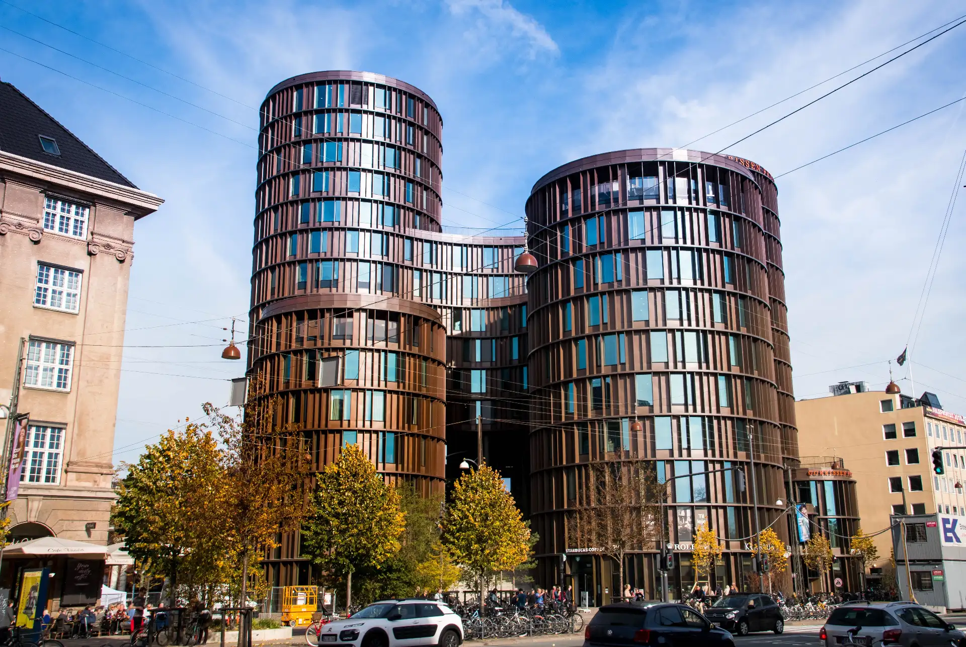 Axel Towers