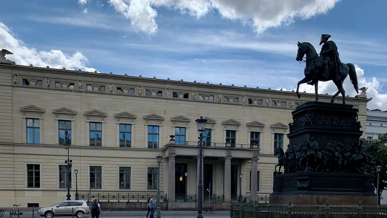 Berlin Walk - Unter den Linden