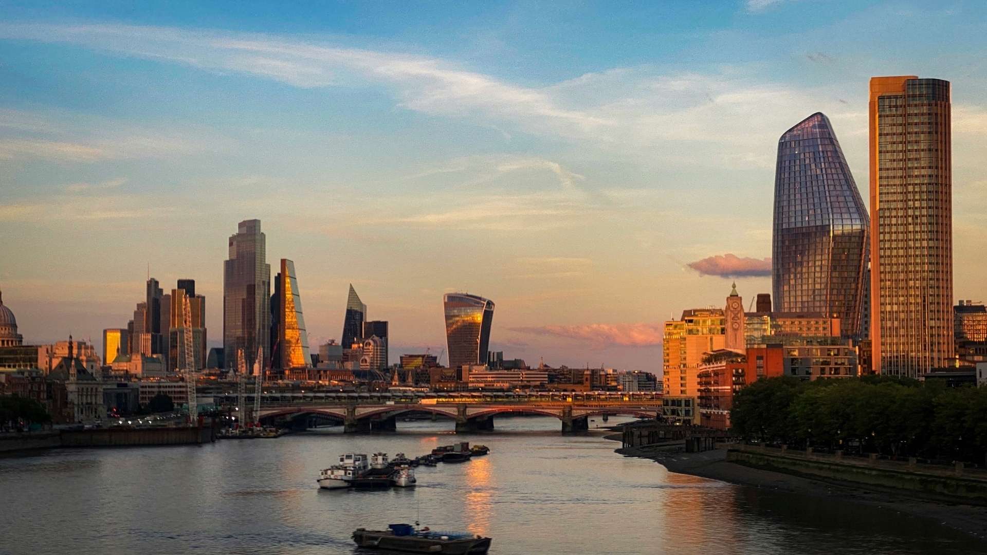 City of London Neighbourhood Guide