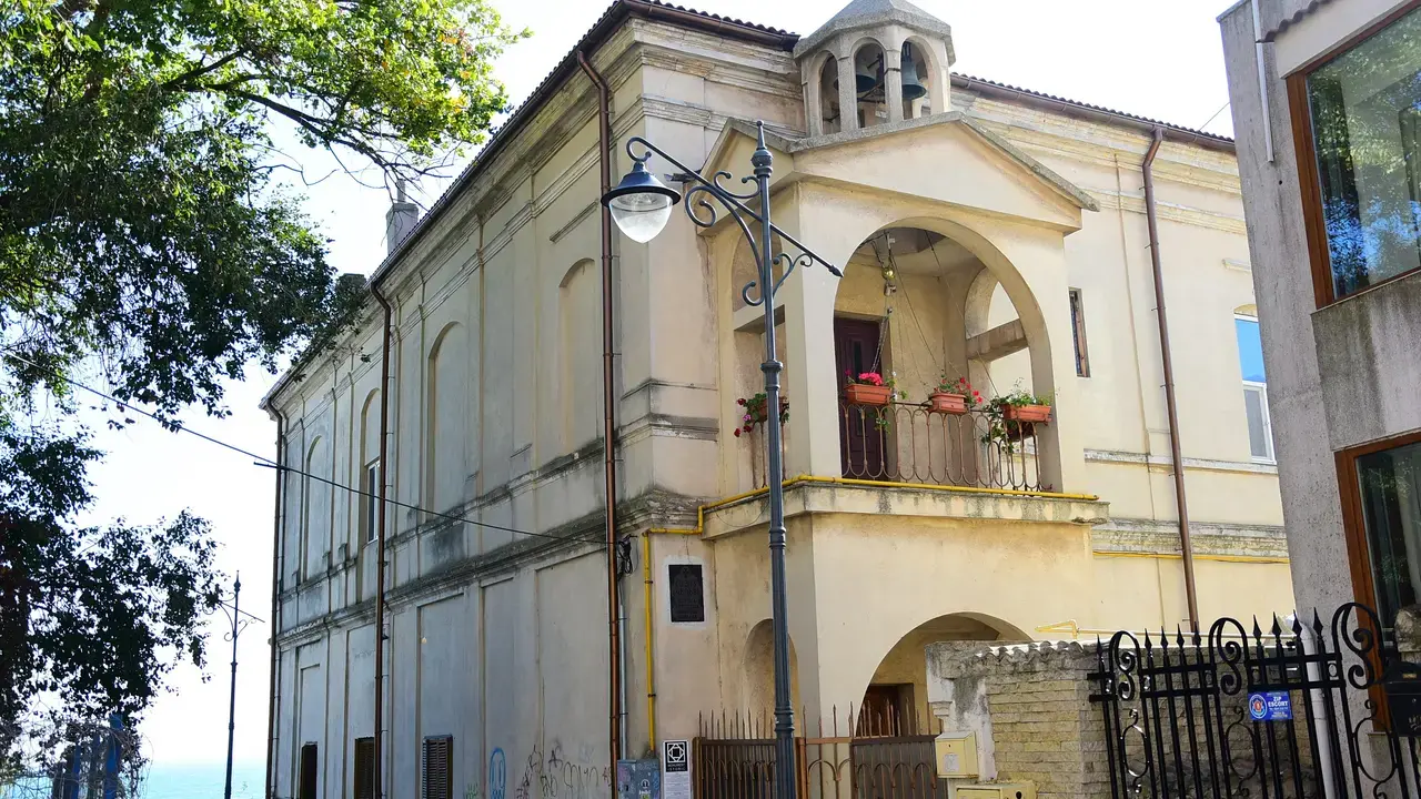 Die Armenische Kirche