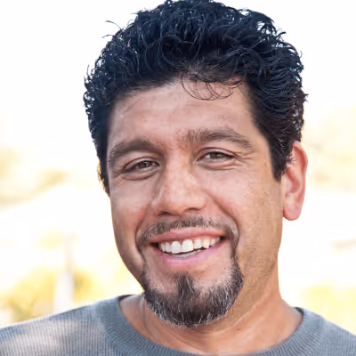 Francisco V.