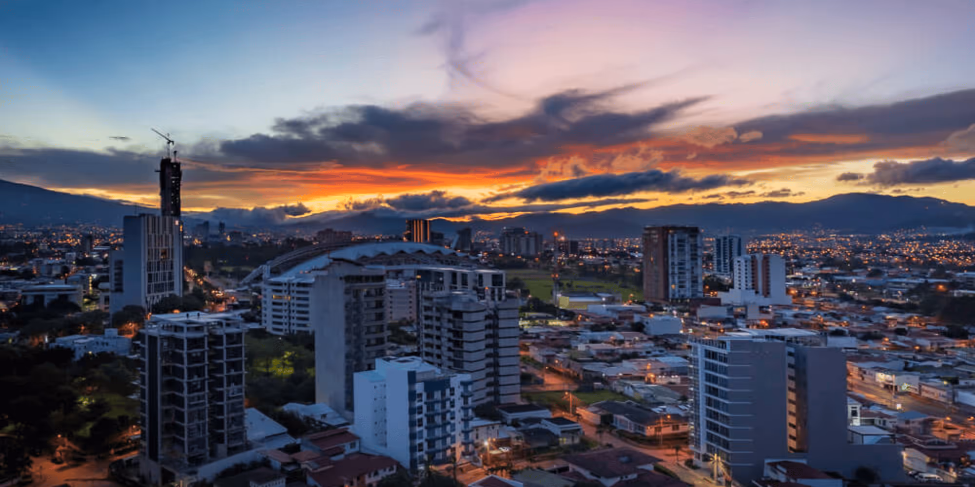 Costa Rica Nearshoring: Hire Software Developers in 2025
