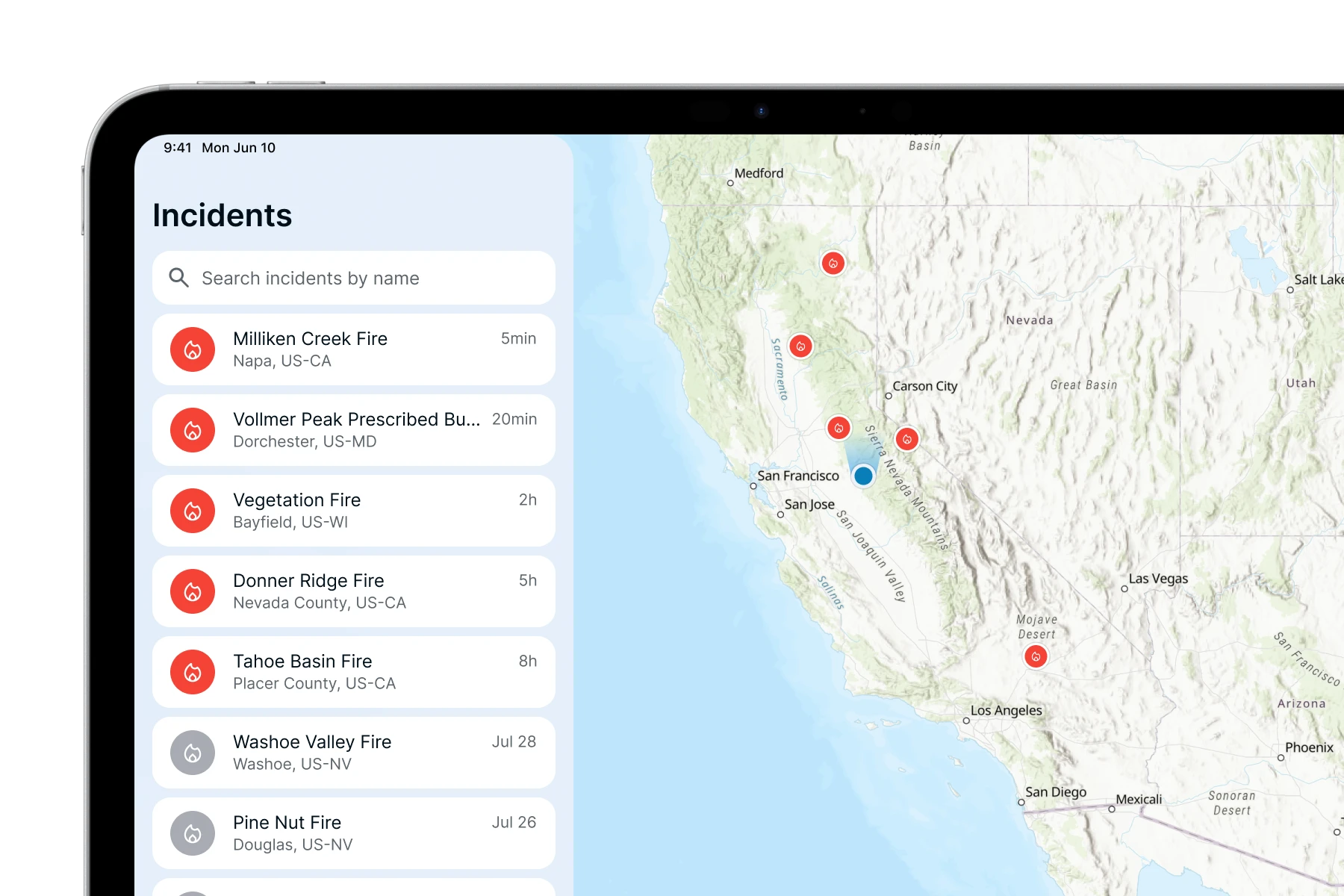 Mobile app screen showing a list of current wildfire incidents with a map of the western United States marking fire locations near California and Nevada.