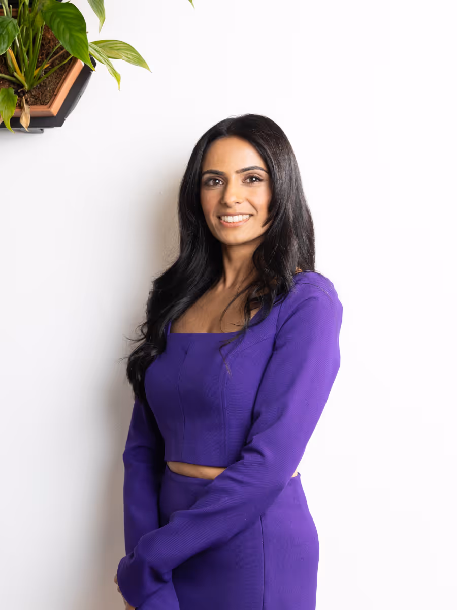 and after picture of Sonal.