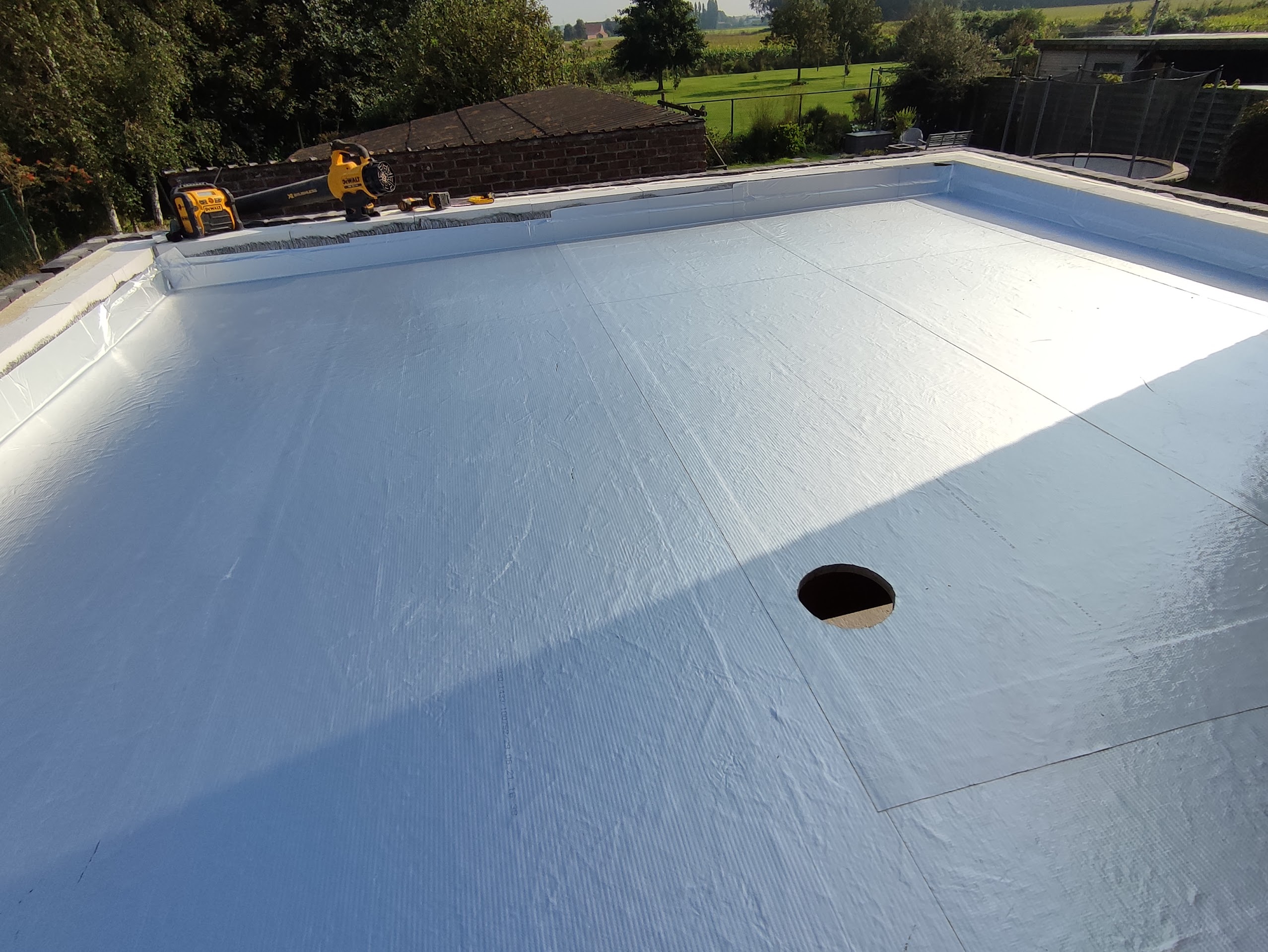 Houthulst: Plat dak EPDM