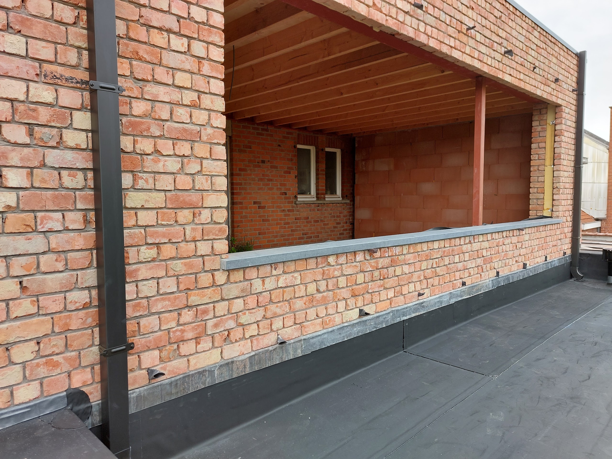 Roeselare: Platte daken EPDM