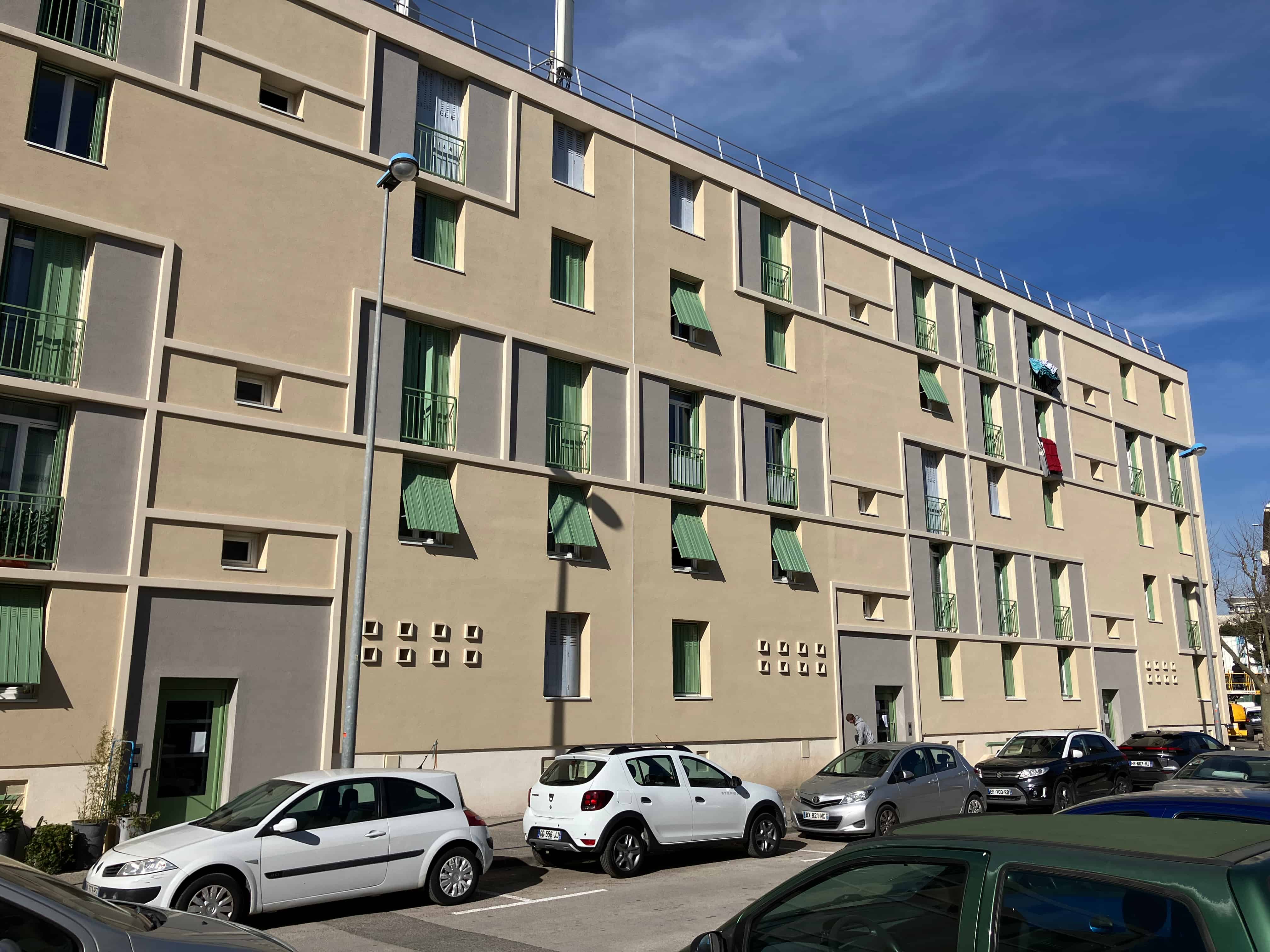 Isolation thermique par l'extérieur et façades sur la Résidence La Martine à Marseille 15ème 