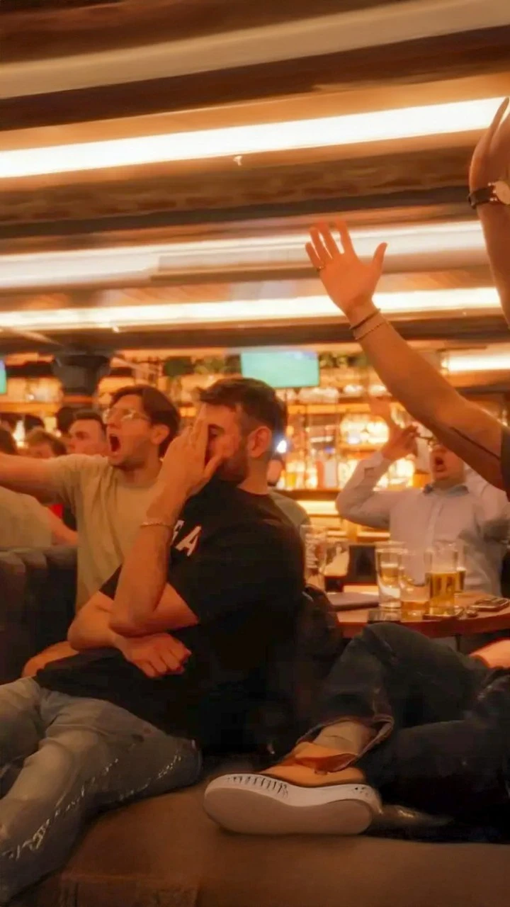 Will the English favourites be able to snag their first victory against Australia?

Grab your mates, get a drink and find out at 11am tomorrow 🏉