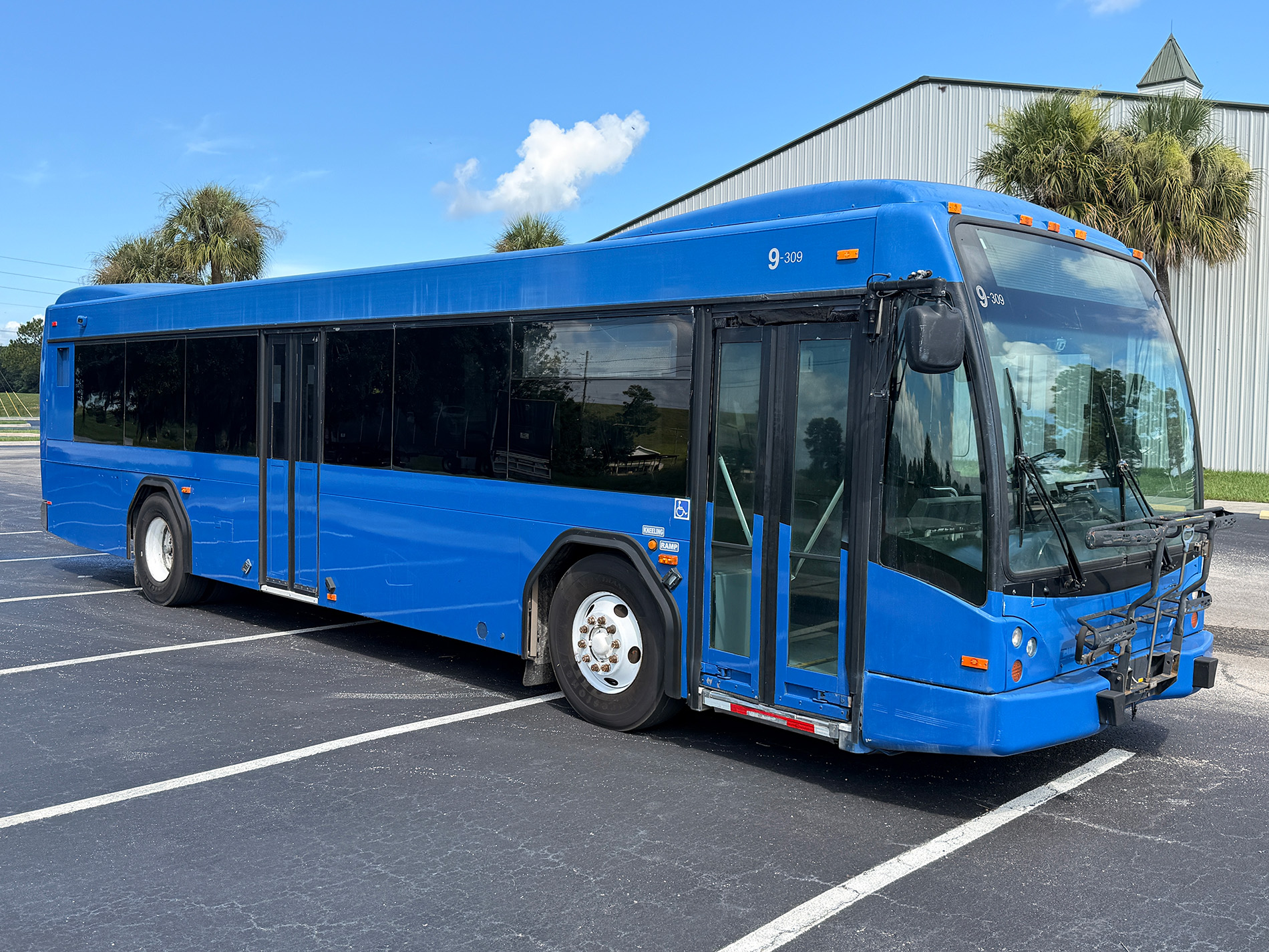 2009 Gillig 35ft Transit Bus