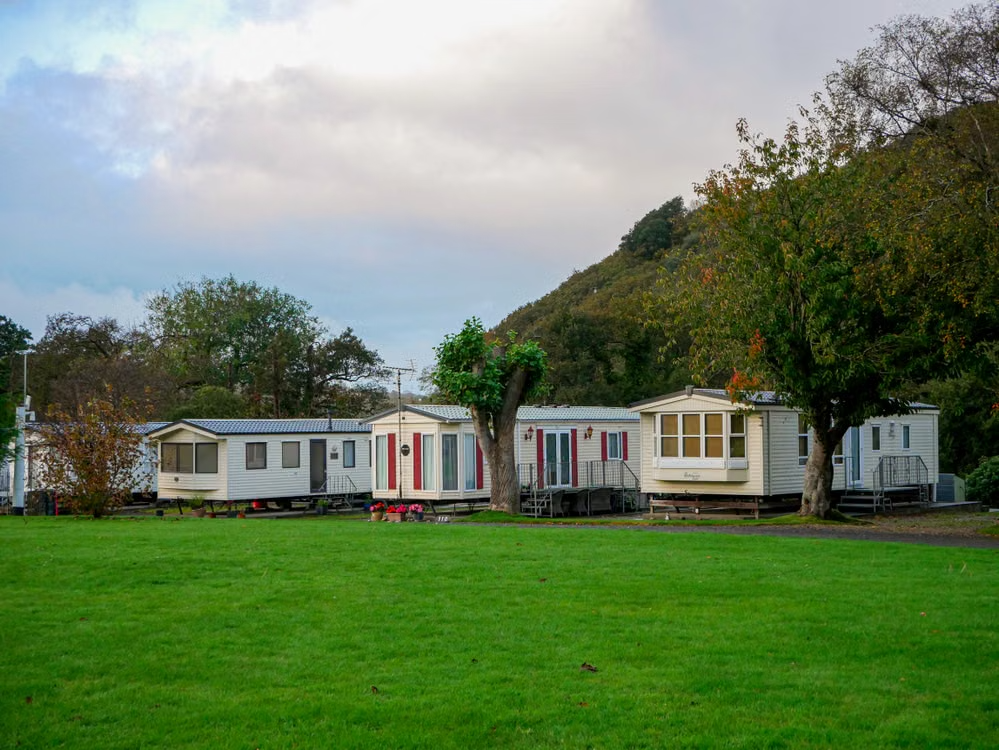 Mobile home in Jacksonville, Florida requiring specialized mobile home insurance coverage