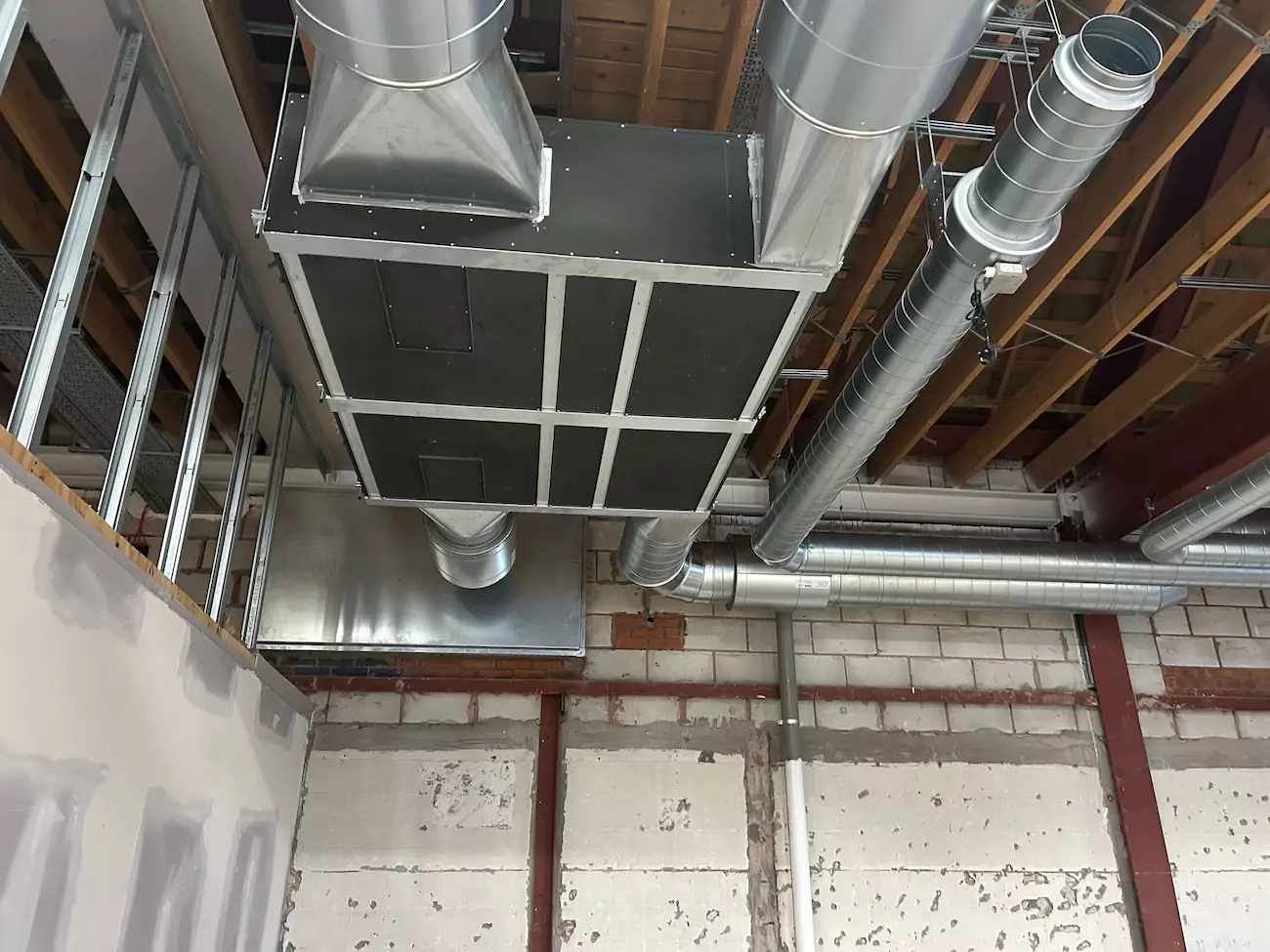 HVAC System installed at Cheshire Oaks Visitors Centre