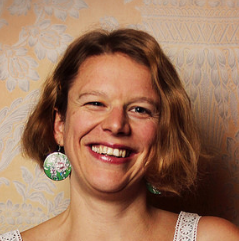 Headshot of Beth Richards