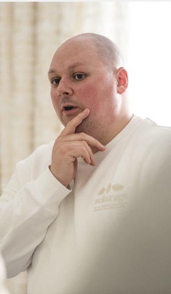 Headshot of Stephen Thomas Ford
