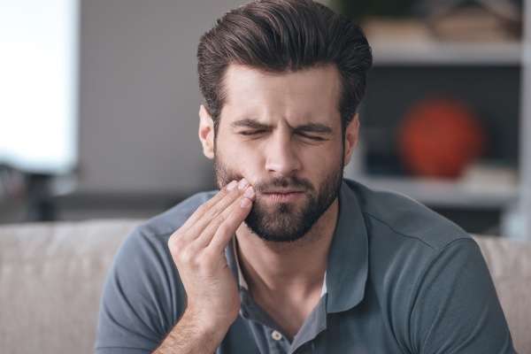 Emergency Dentistry and the Coronavirus (COVID-19) Disease: When Is Tooth Pain Considered a Dental Emergency?